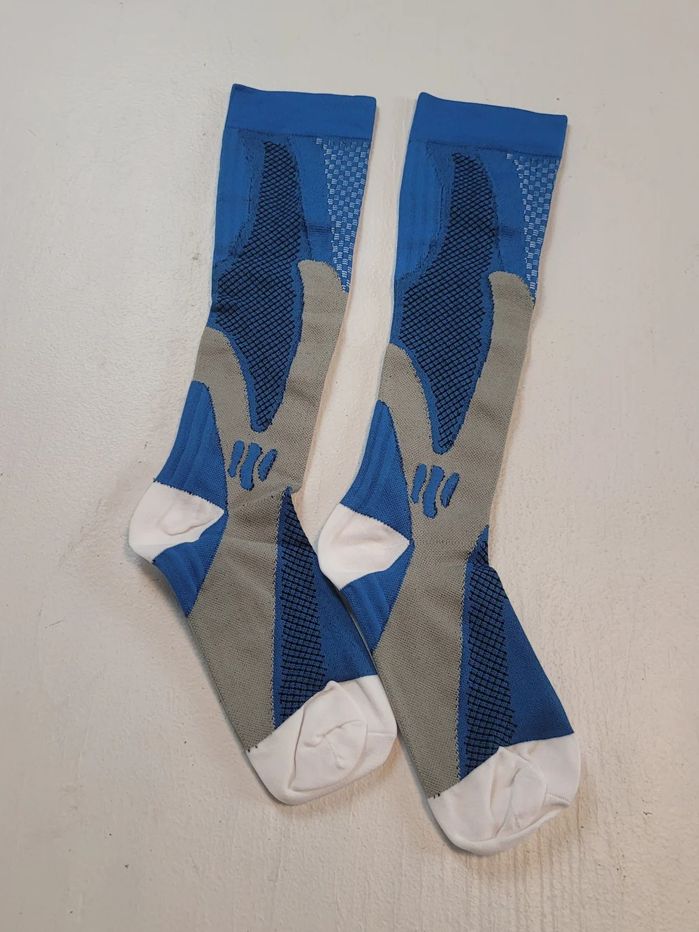 Performance Crew Socks - Blue & Gray